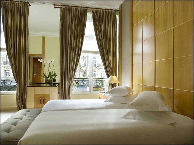 Villathena Paris Quarto foto